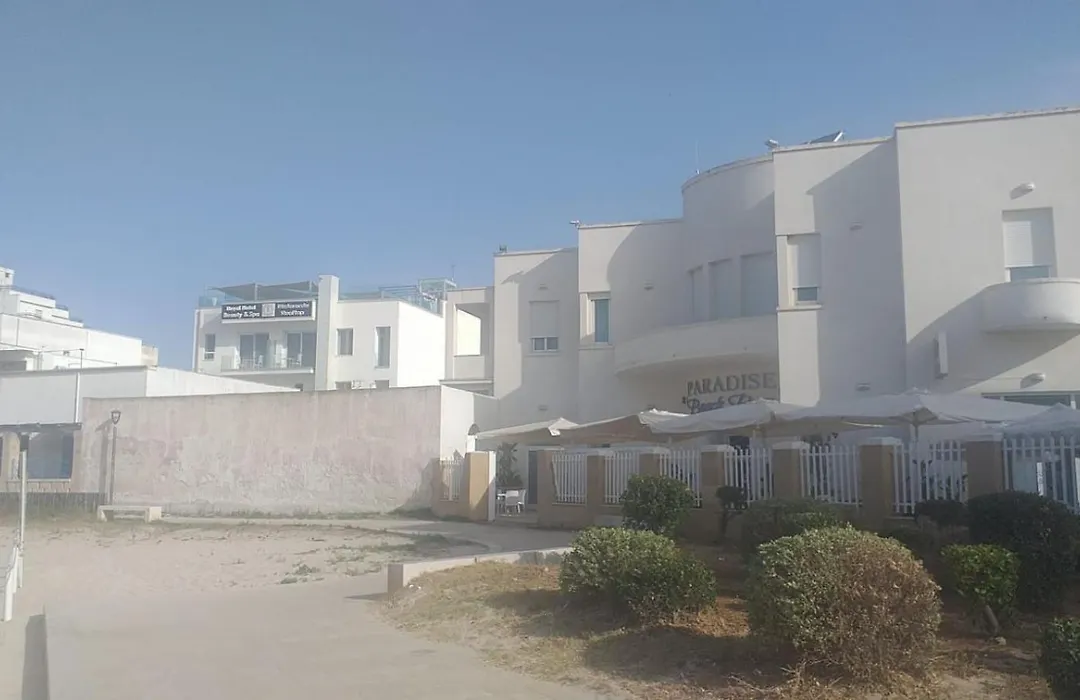 Hotel Paradise-1