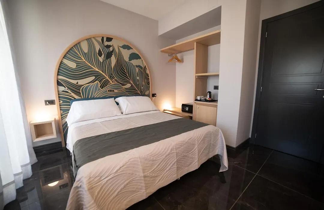 Ingrid Rooms Tropea-1