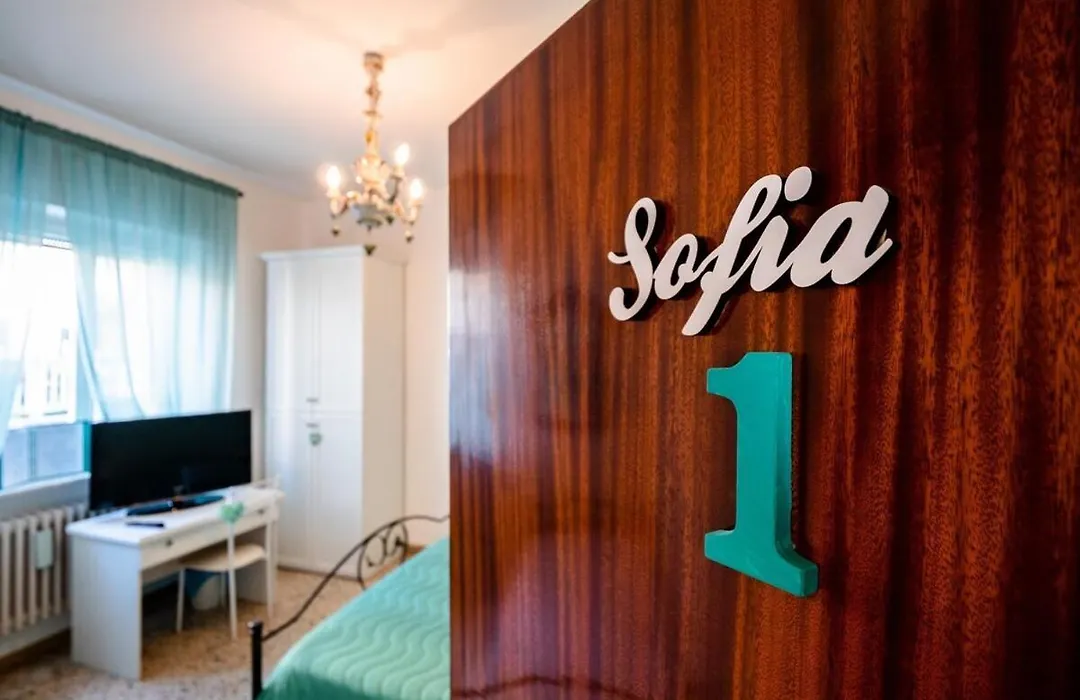 Casa Mafalda - Rooms, Friends And More - Affittacamere, Guest House-1
