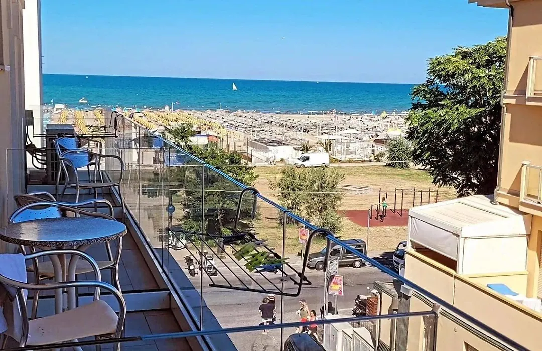 Hotel Vienna Rivazzurra-1