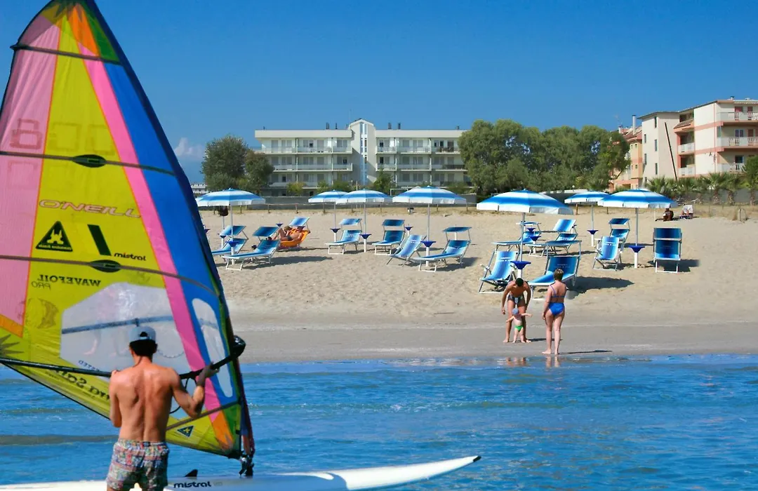 Residence Brezza di Mare-1