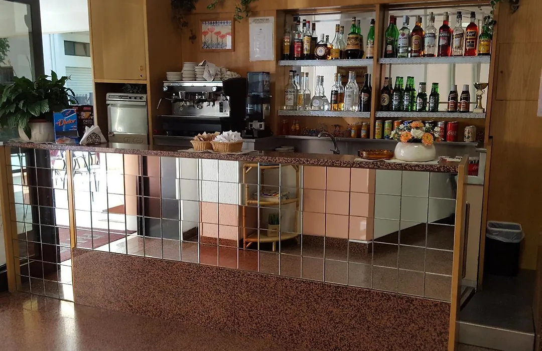 Hotel Helvetia-1