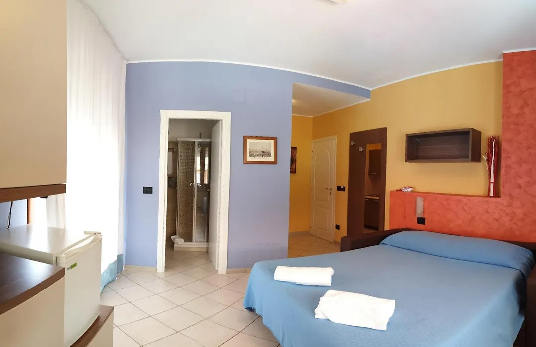 La Lanterna-1