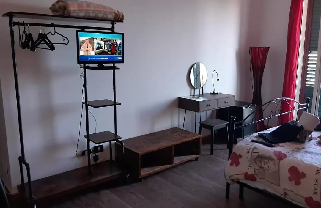 Alba Tra I Pini B&B-1