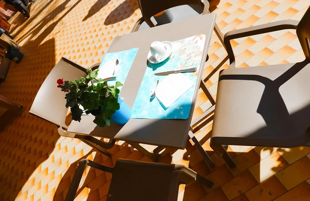 HOTEL LEA B&B Pensione Completa-1