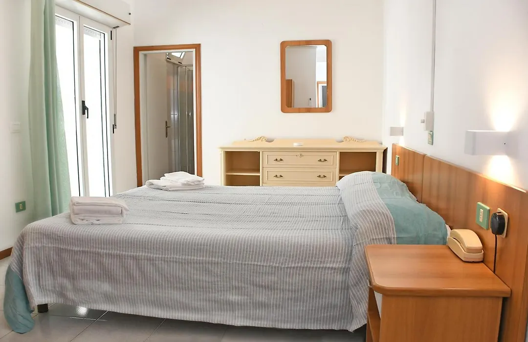 Hotel Exclusive in pieno centro - Nuova gestione 2025-1