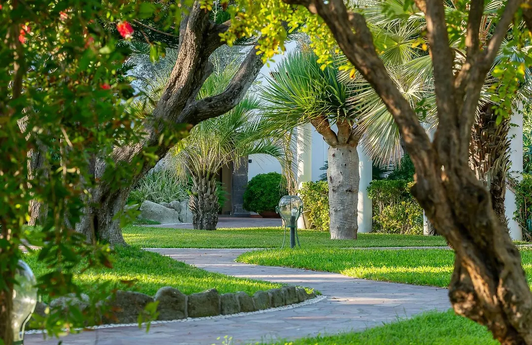 Hotel Tritone Resort&Spa-1