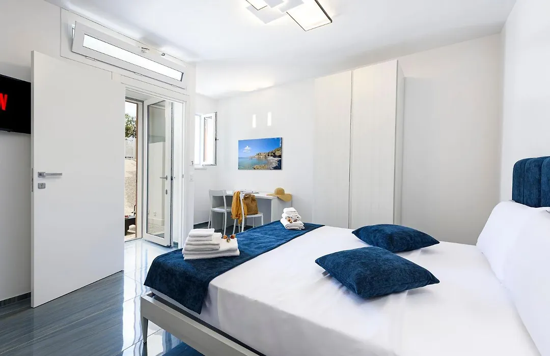 Le Maree Comfort Rooms-1