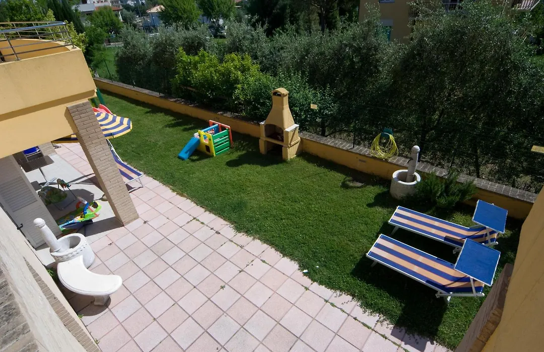 Hotel Residence Il Conero 2-1