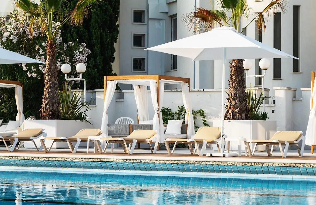 Hr Resort-1