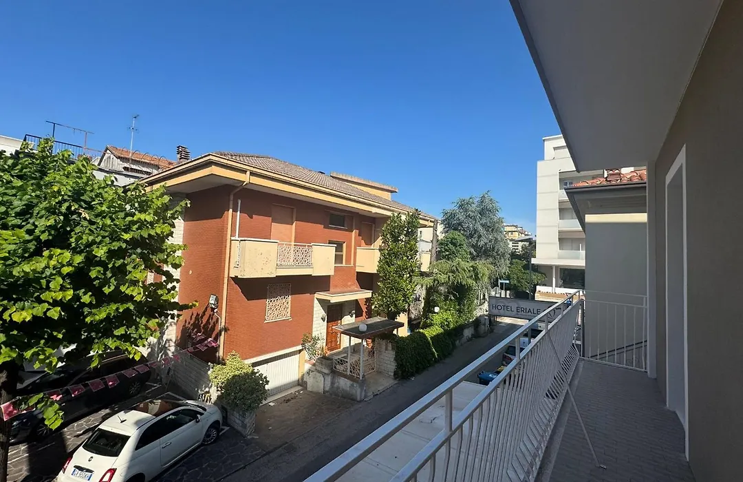 Hotel Eriale Nuova Gestione-1