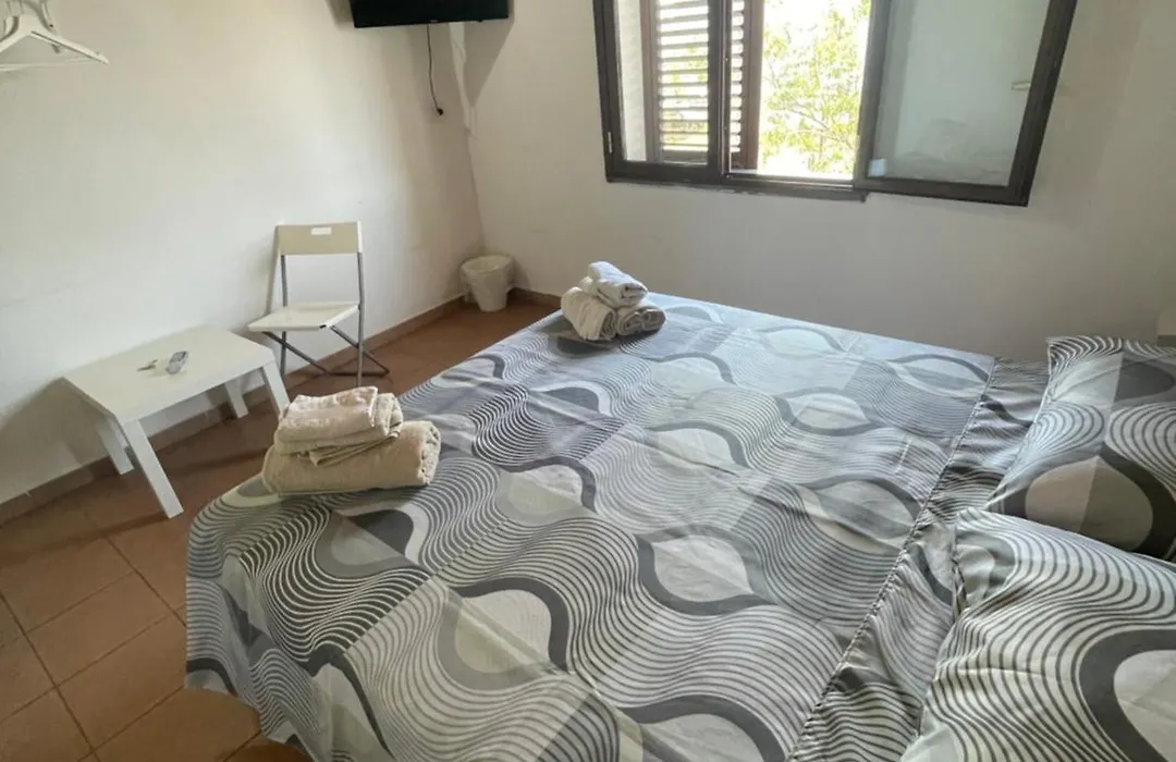 Lavica Airport Catania B&B-1