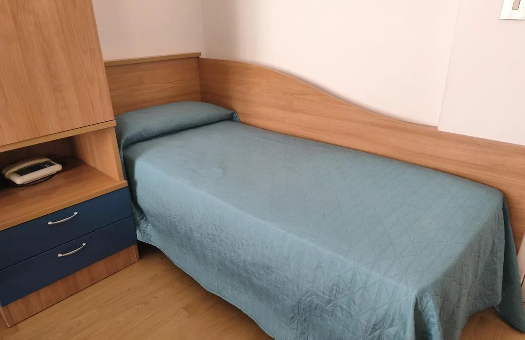 Hotel Midi-1