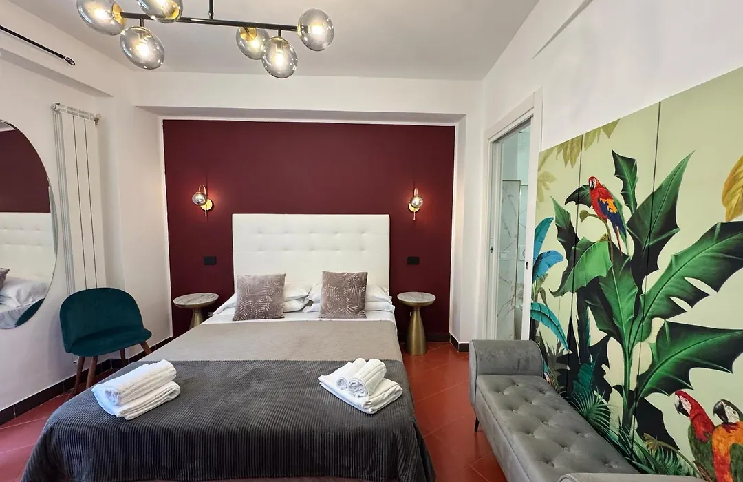Taorminas Sun Central Boutique Guesthouse & Suites-1