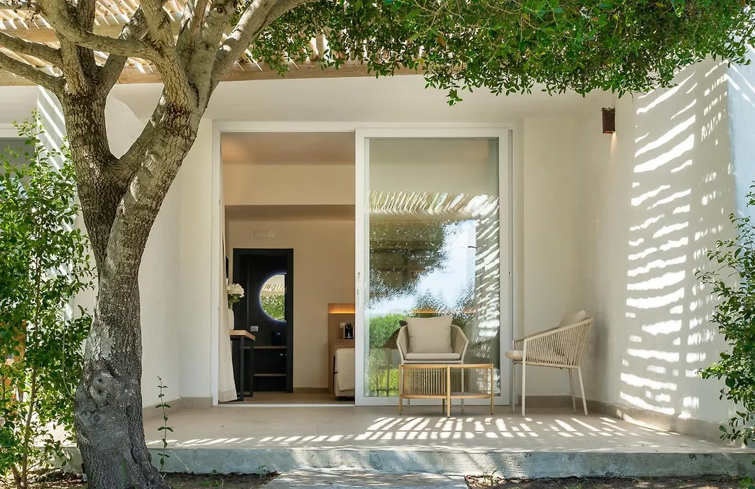 Cala Lupo Resort-1