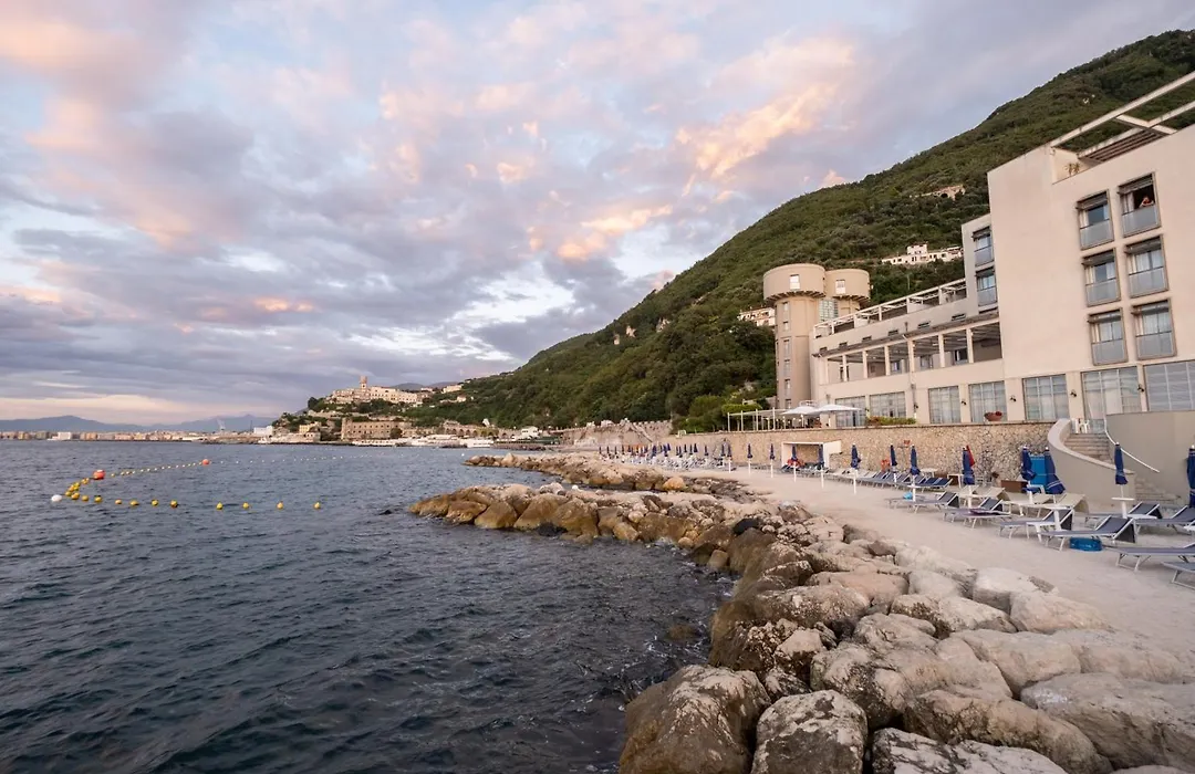Towers Hotel Stabiae Sorrento Coast-1