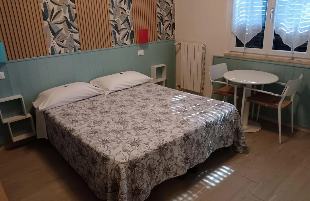 Euro Hotel-1