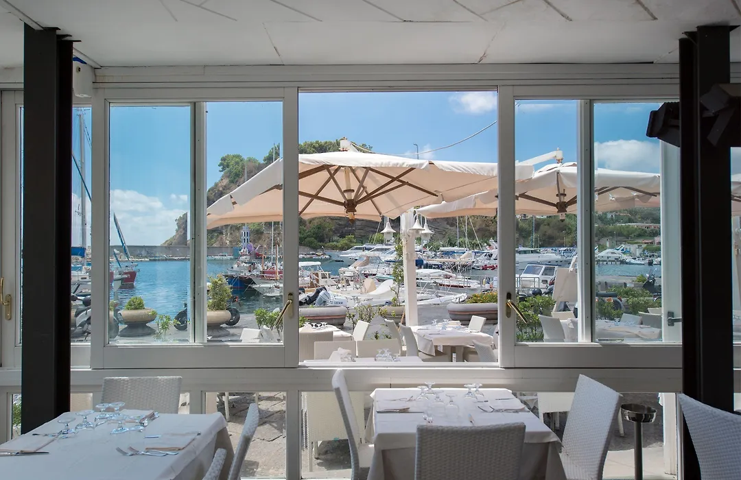 Hotel Ristorante Crescenzo-1