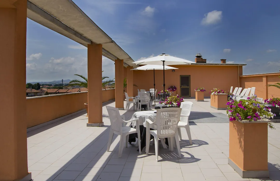 Hotel Solarium-1