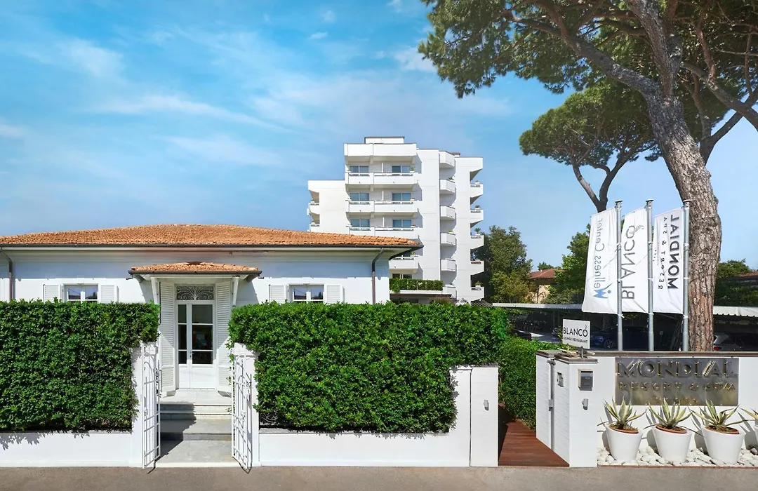 Mondial Resort & Spa-1