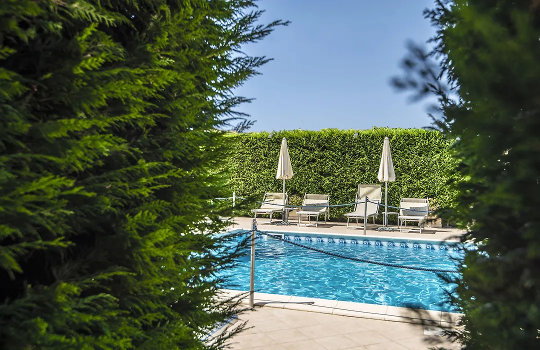 Villa Daphne-1