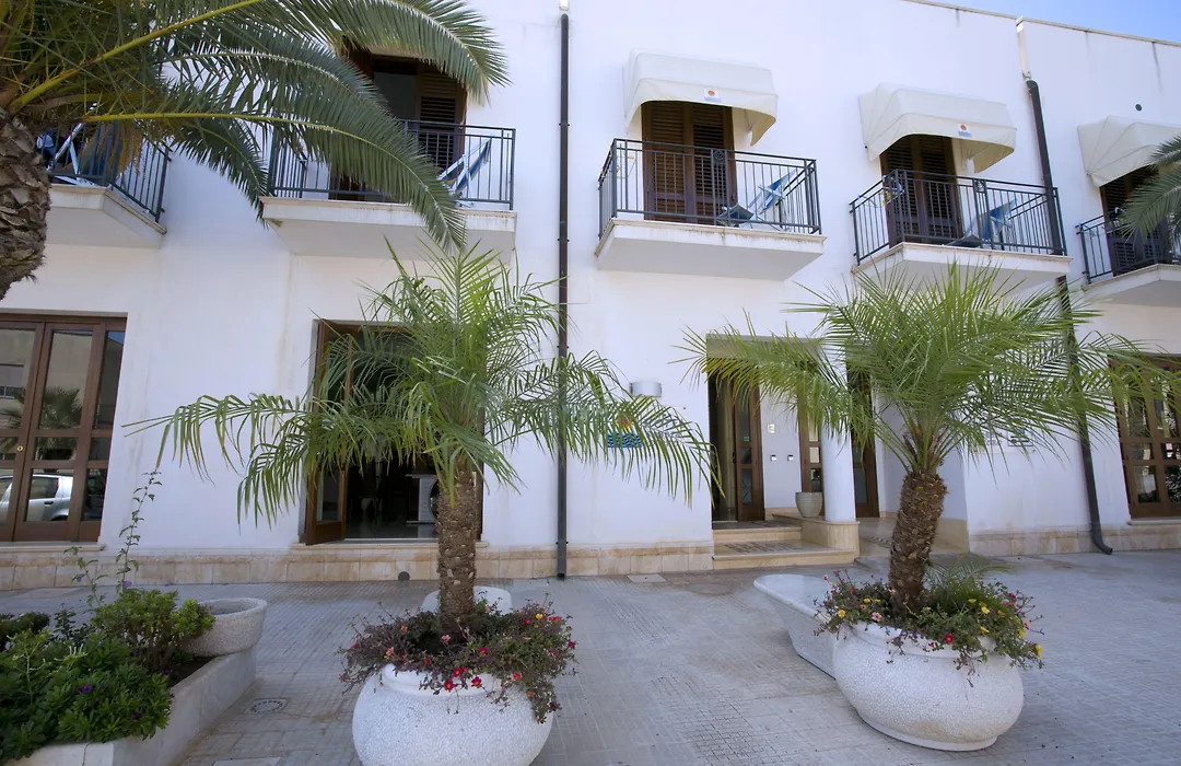 Hotel Sabbia d'Oro-1
