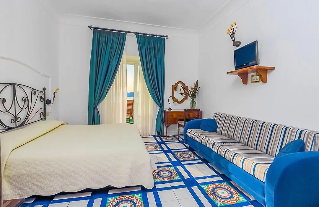 Hotel Smeraldo-1