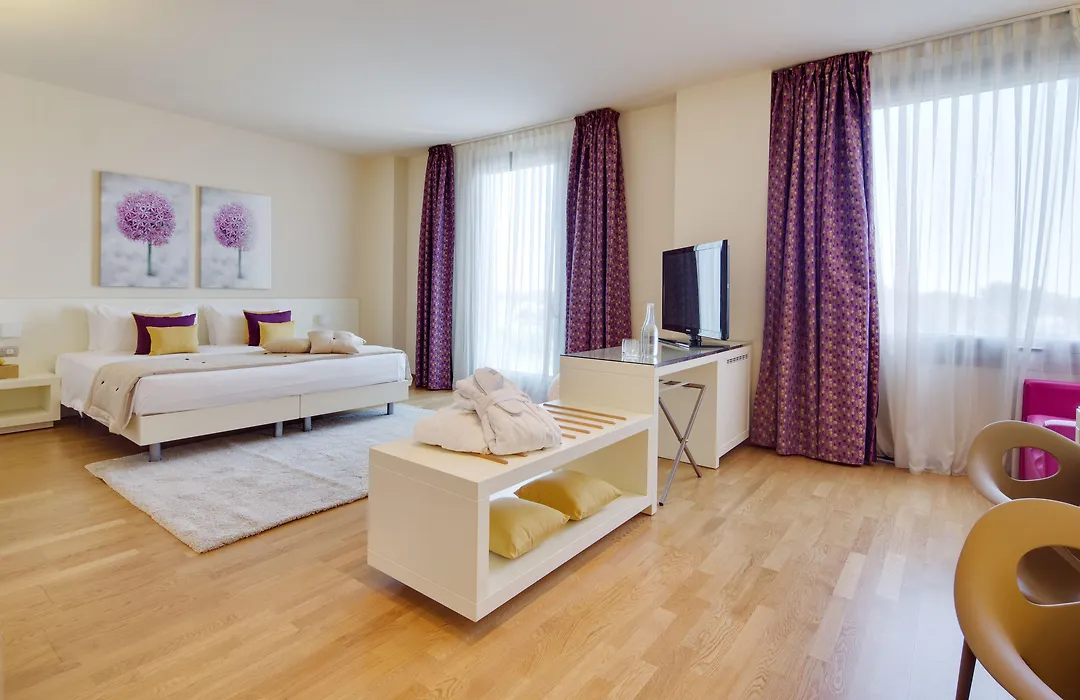 Best Western Plus Leone di Messapia Hotel&Conference-1