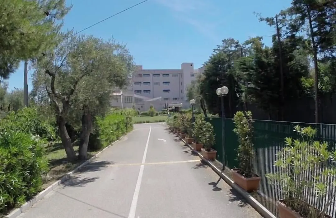 Centro Di Soggiorno Il Belvedere-1