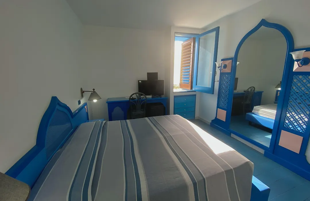 Hotel Il Faro Della Guitgia Tommasino-1