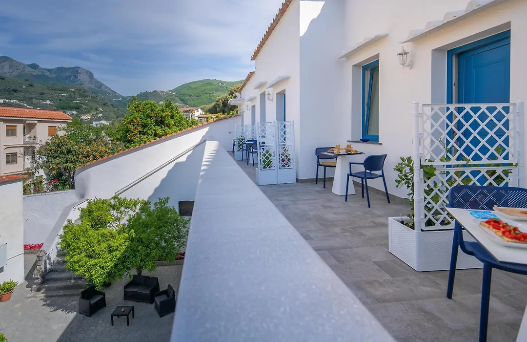 Villa Azzurra-1