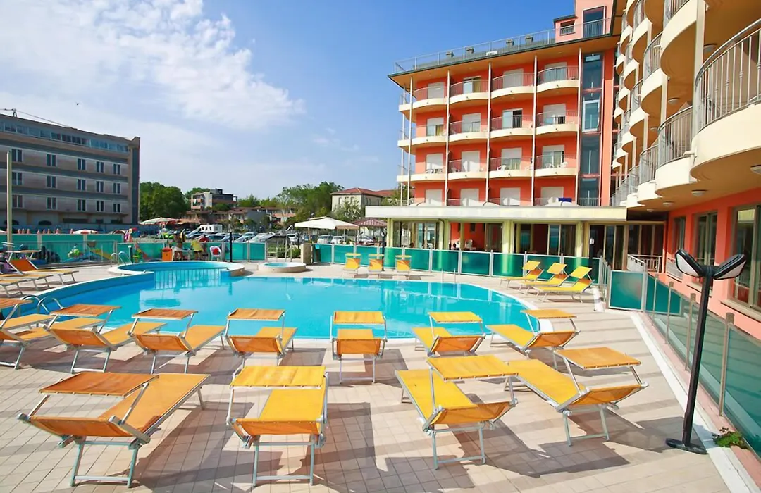 Hotel Adria Beach Club-1