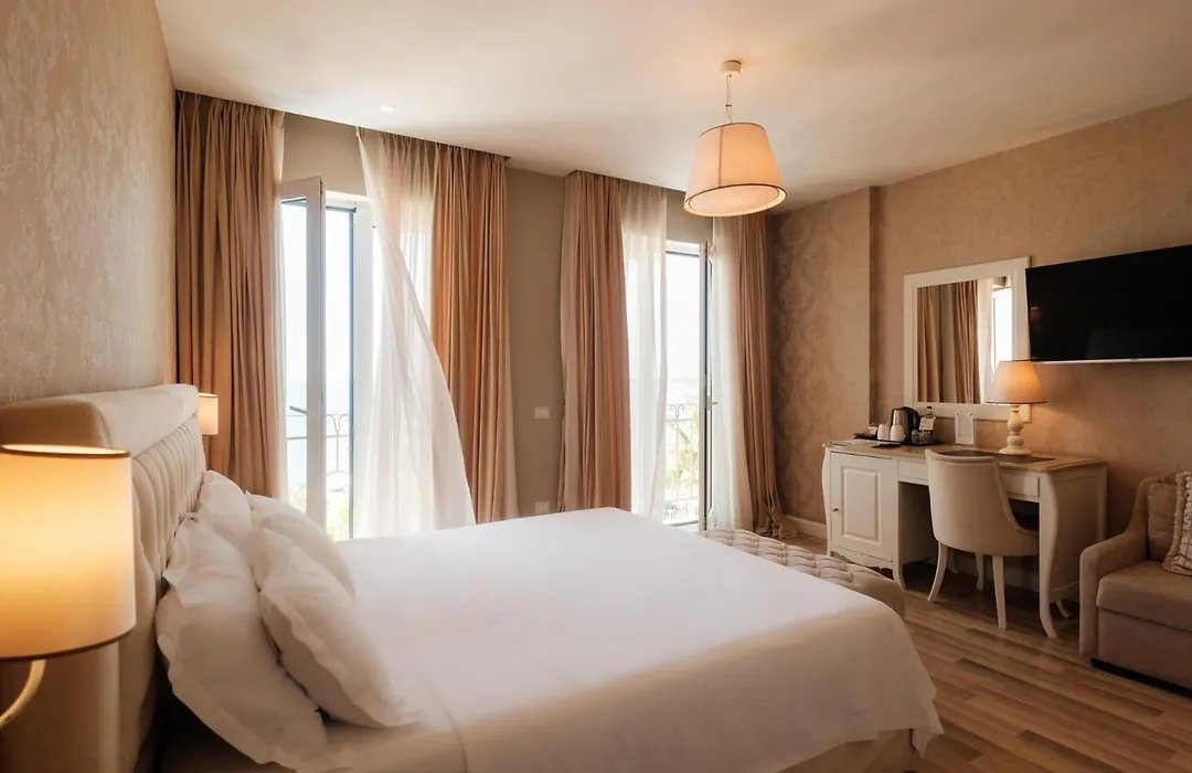 Palace Hotel & Spa-1