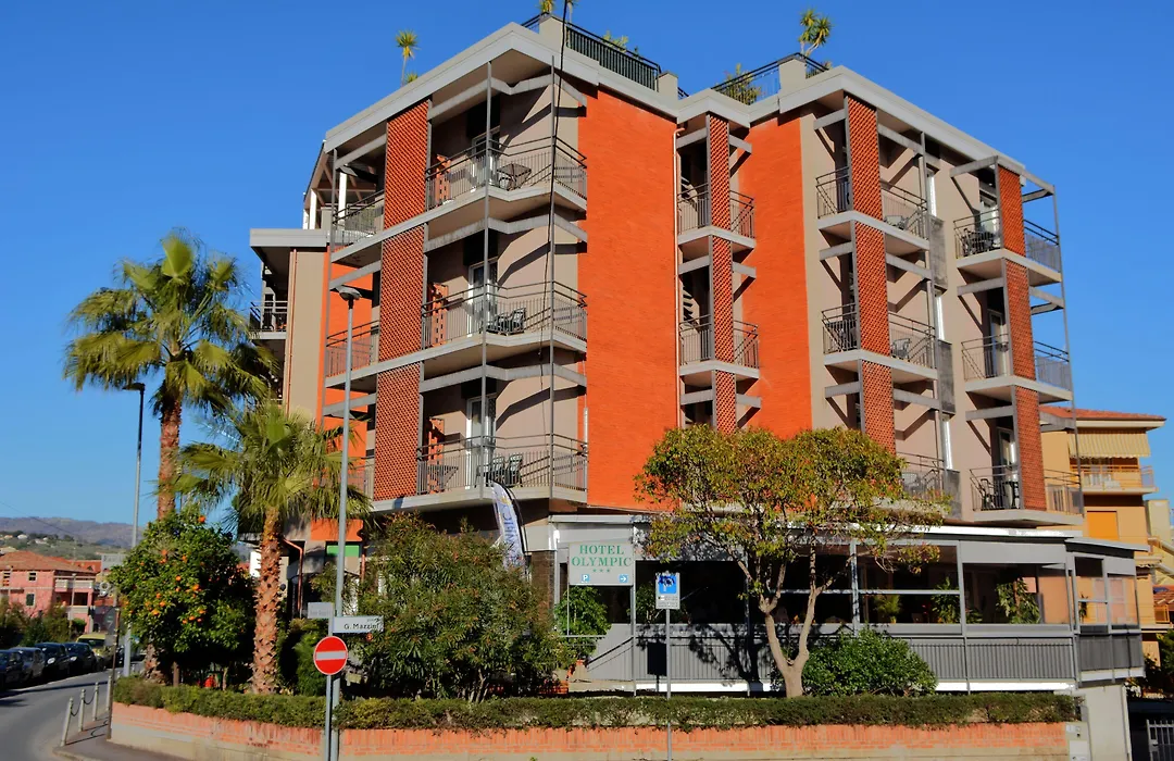 Hotel Olympic-1