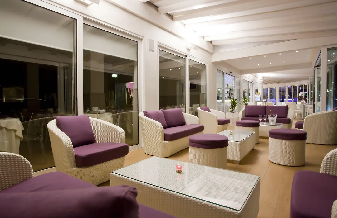 Hotel Lux-1