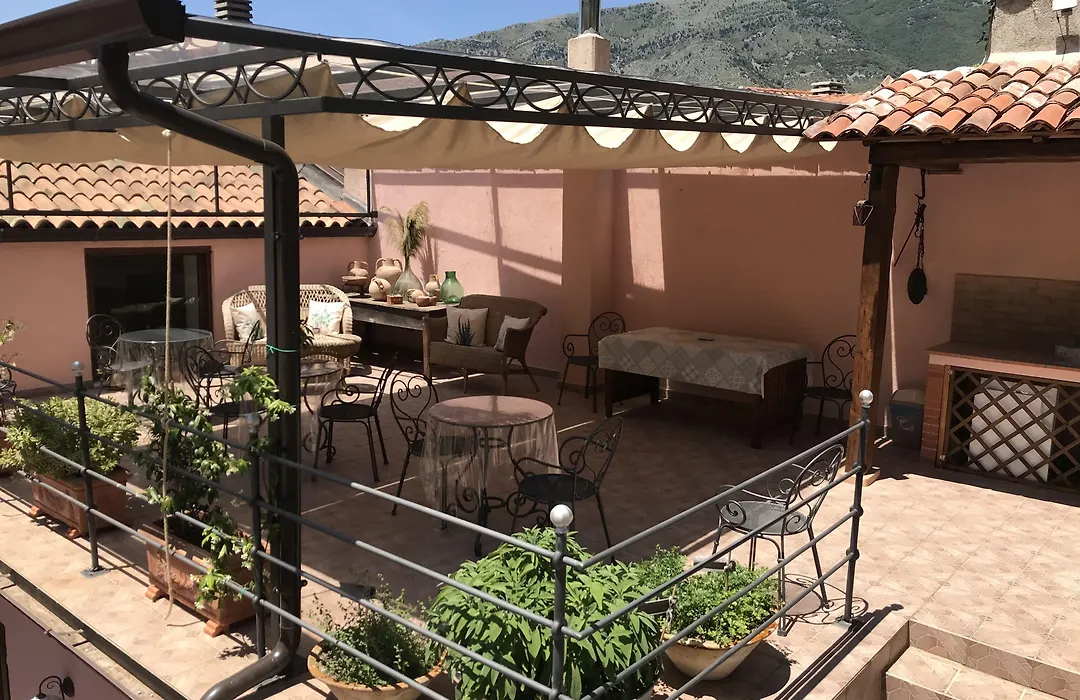 Reginelena B&B-1