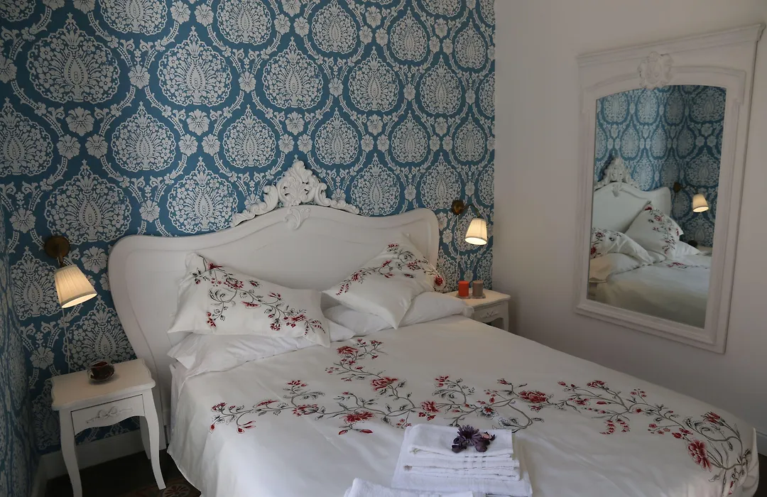 Aitna B&B-1
