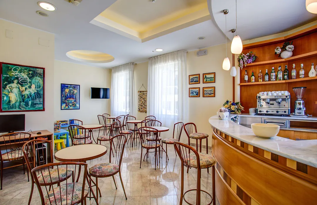 Hotel Olympia-1