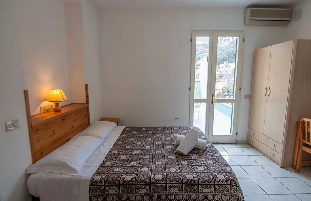 Albergo Macrì-1