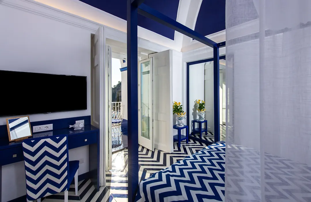Imperati Suites by Alcione Residence-1