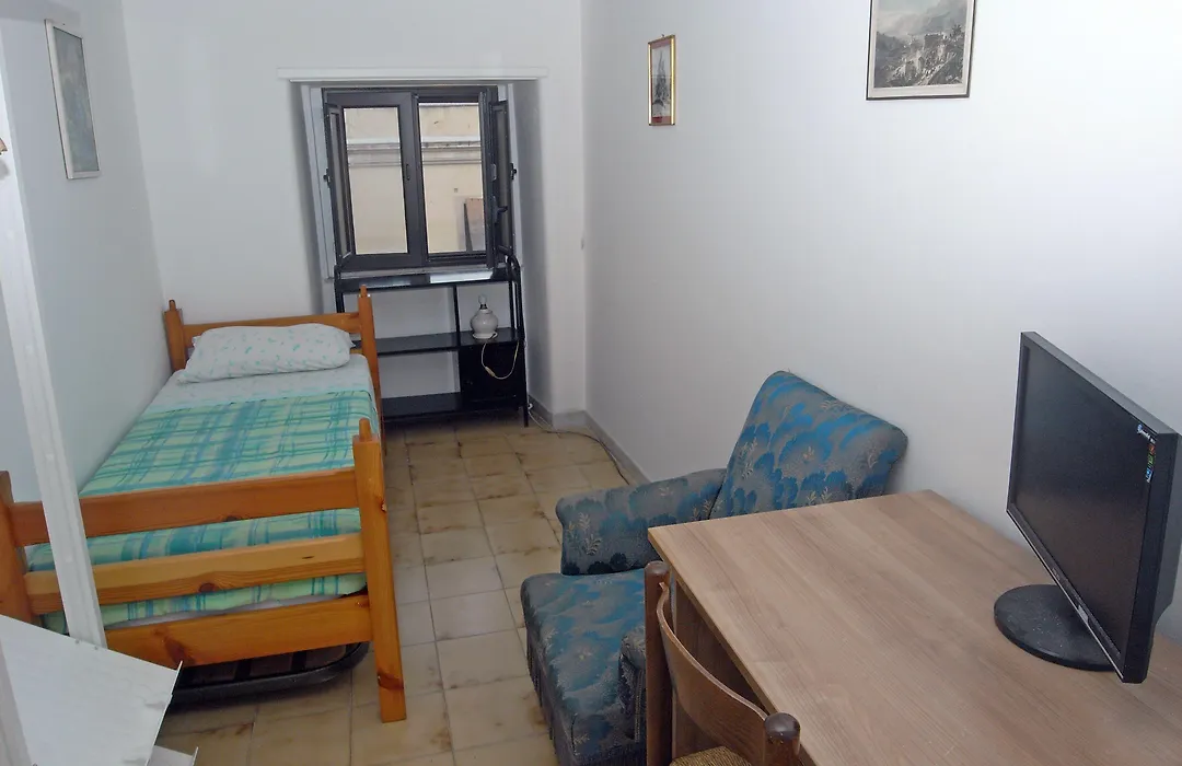 Ag Home Adragna-1