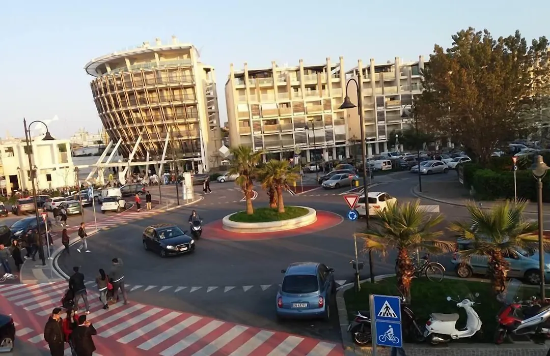 Hotel Villa Dina-1