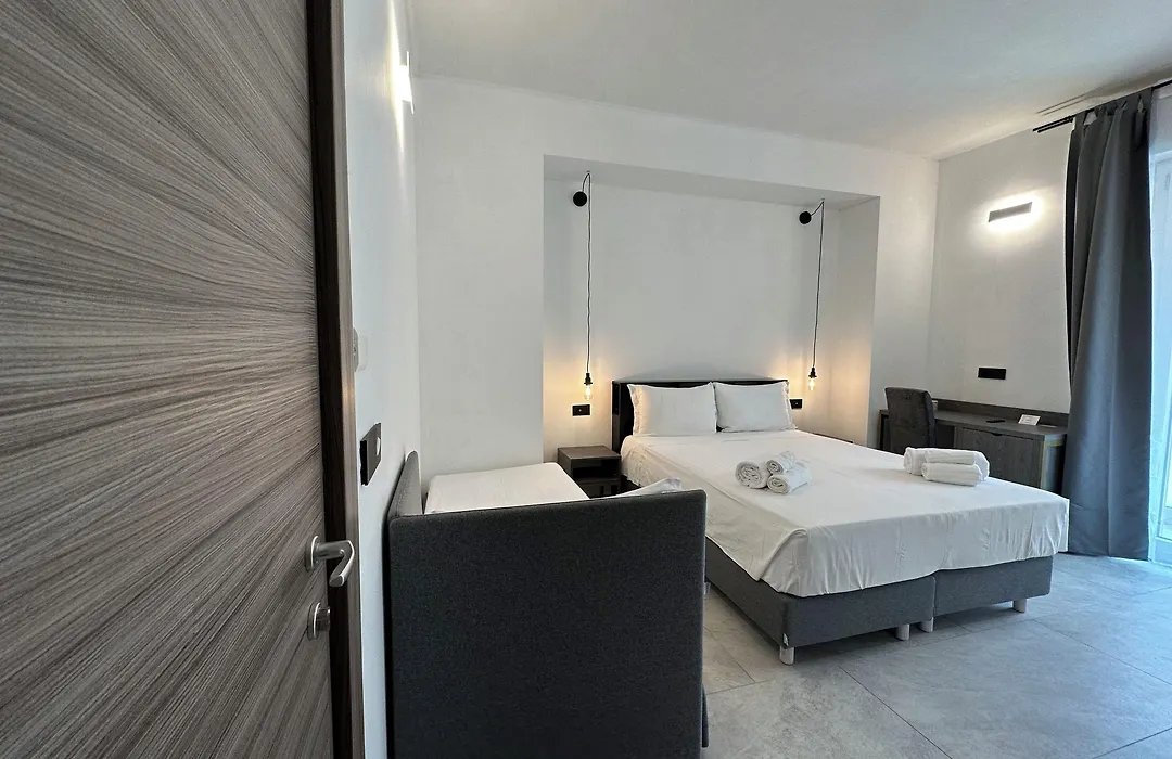 Dolmen Guest House-1