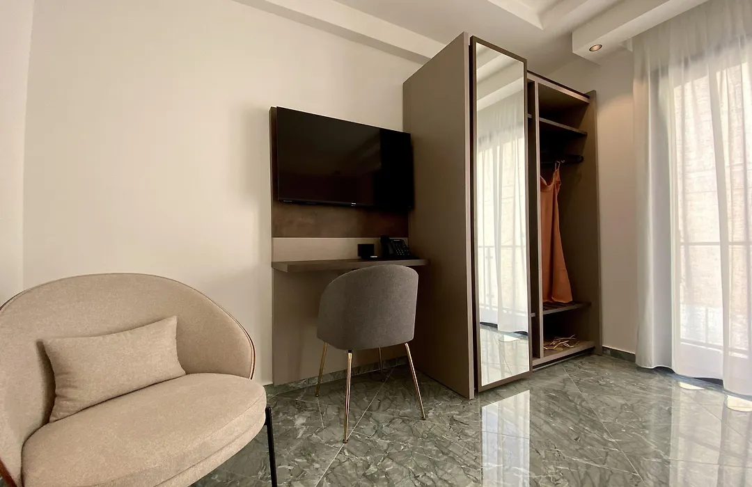 Salemare Rooms & Suites-1