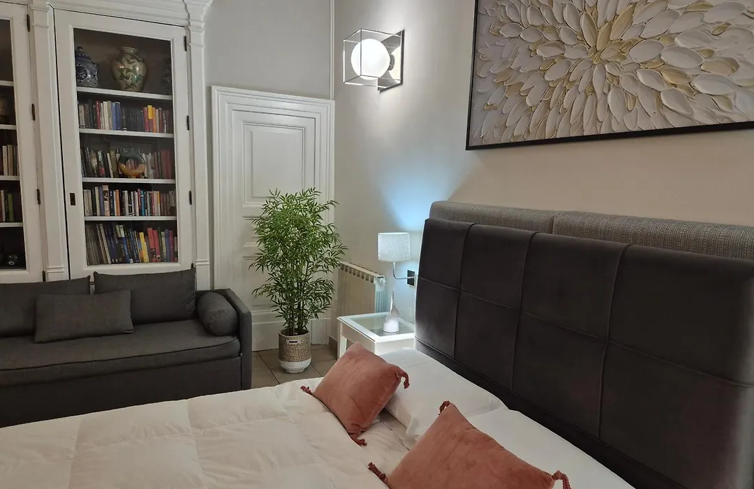 Centro Storico Home With Terrace-1
