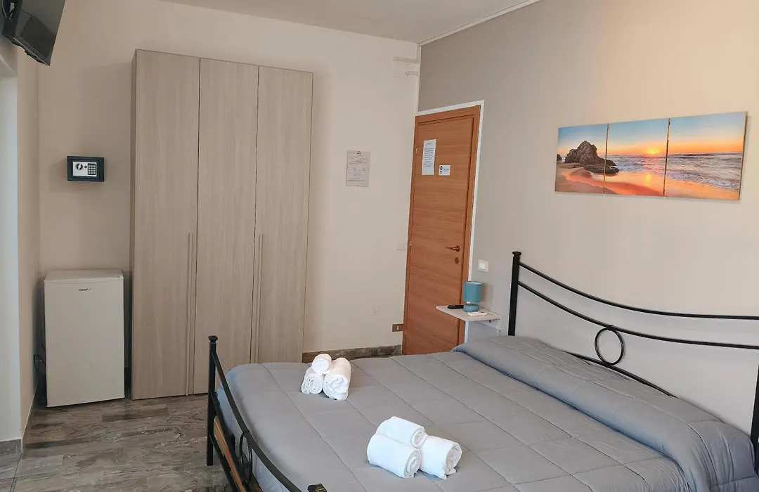 B&B Sunbeach-1