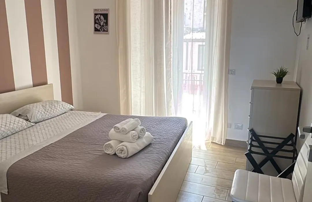 Le Mirage Boutique II-1