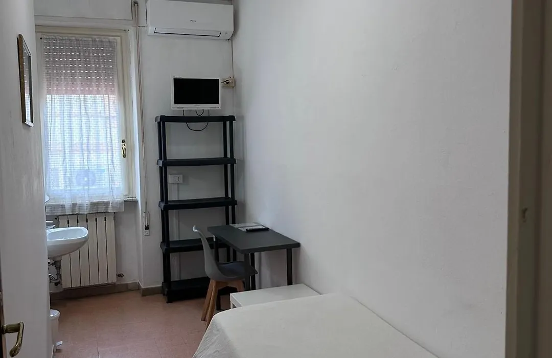Hotel Ely-1