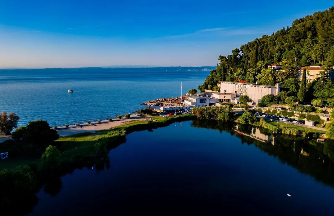 Barbara Piran Beach Hotel-1