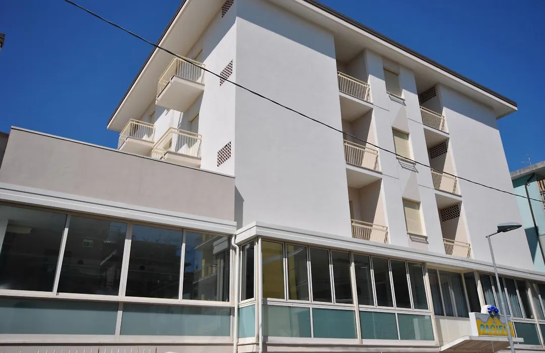 Hotel Pacific-1